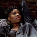 lola silk wrap robe in noire