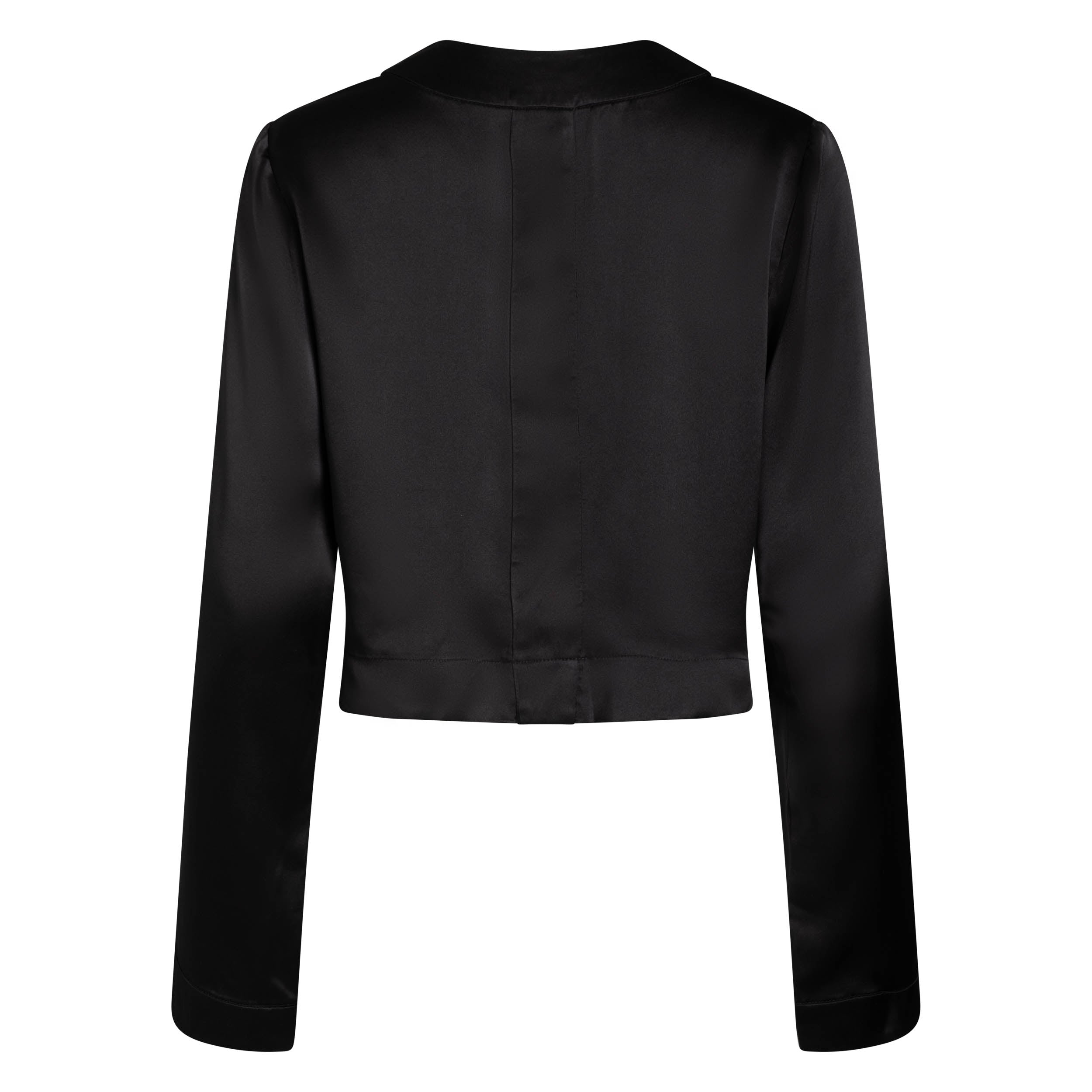 made in the softest washed silk charmeuse, this hidden button front cropped sleep shirt can be worn as a pajama top or shirt, in and outside of the boudoir wear with a je mérite coordinating bottom  soft collar v-neck neckline subtle slits at sides cropped just below the belly button  washed 100% silk charmeuse  designed and made in new york city, new york - available in 0/2-20/22